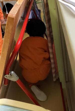 かくれんぼの画像