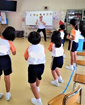 英語で遊ぼうの様子