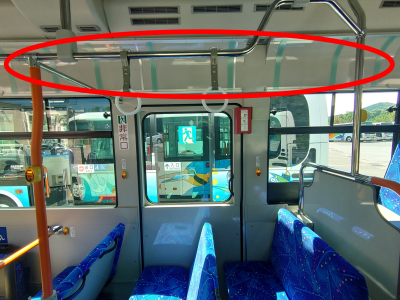 車内広告掲出位置写真3_横から